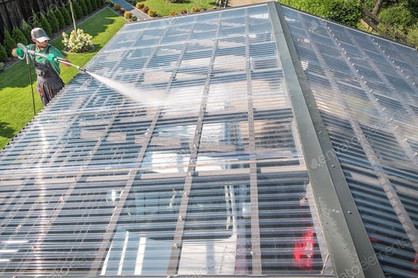 Comment choisir et installer un carport solaire pour recharger un véhicule électrique?