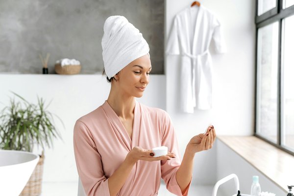 Le luxe du peignoir de bain en coton peigné